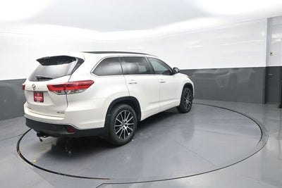 2018 Toyota Highlander SE