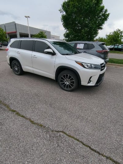 2018 Toyota Highlander SE