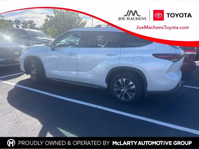 2026 Toyota Highlander Hybrid XLE