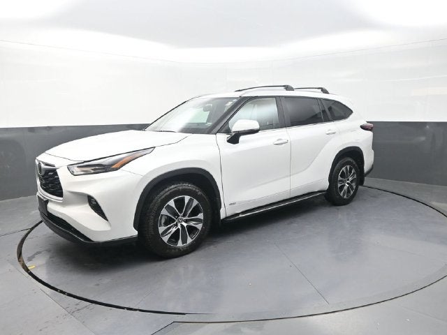 2026 Toyota Highlander Hybrid XLE