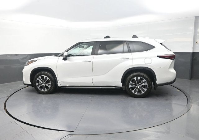 2026 Toyota Highlander Hybrid XLE