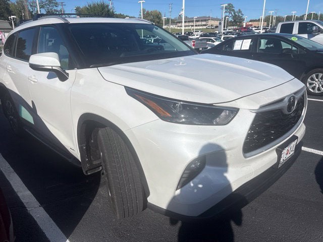2026 Toyota Highlander Hybrid XLE