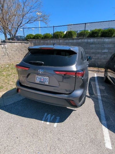 2023 Toyota Highlander LE