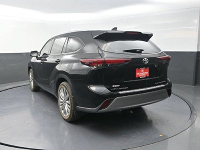 2024 Toyota Highlander Platinum