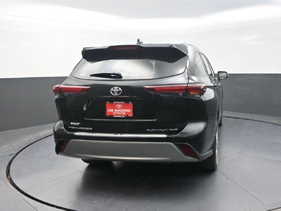 2024 Toyota Highlander Platinum