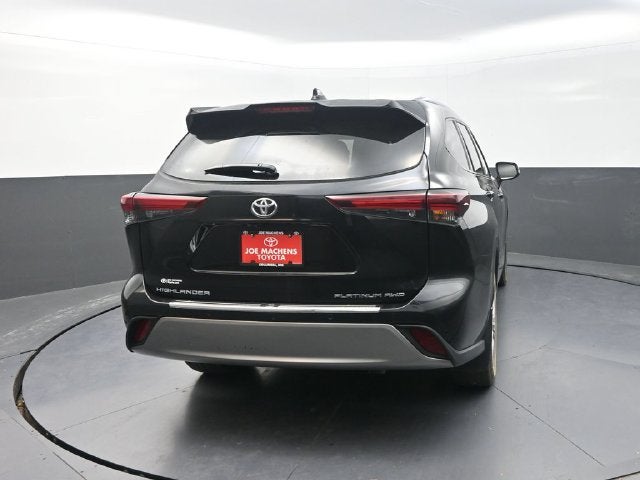 2024 Toyota Highlander Platinum