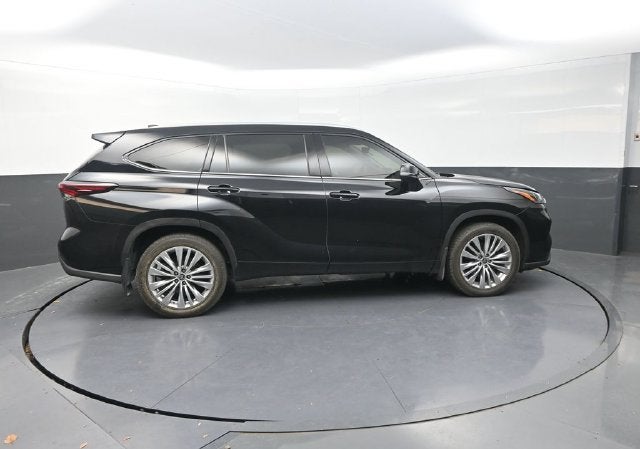2024 Toyota Highlander Platinum
