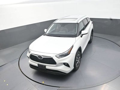 2025 Toyota Highlander XLE