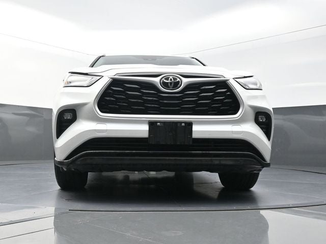 2025 Toyota Highlander XLE