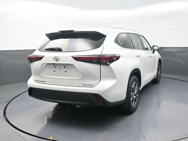 2025 Toyota Highlander XLE