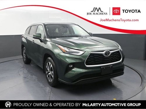 2025 Toyota Highlander XLE