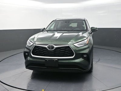 2025 Toyota Highlander XLE