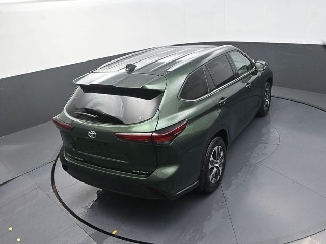 2025 Toyota Highlander XLE