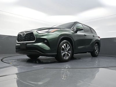 2025 Toyota Highlander XLE