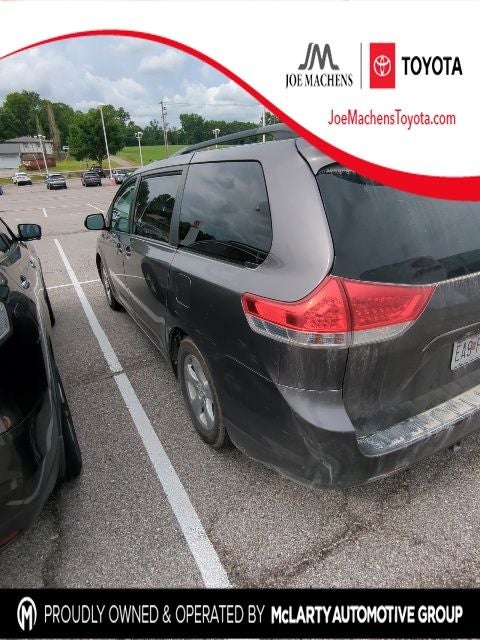 2011 Toyota Sienna Base