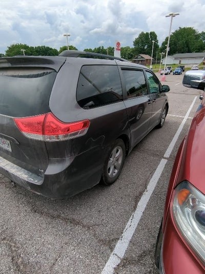 2011 Toyota Sienna Base