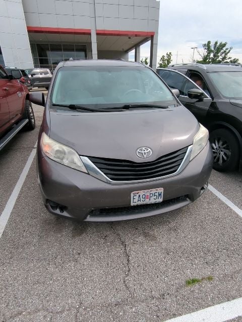 2011 Toyota Sienna Base