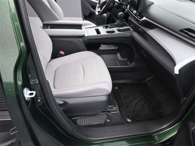 2026 Toyota Sienna LE 8 Passenger