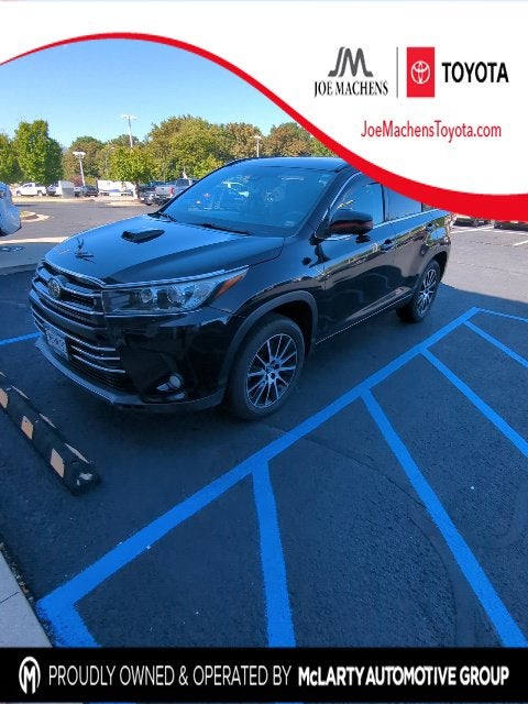 2017 Toyota Highlander SE