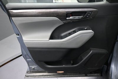 2024 Toyota Highlander Hybrid Limited