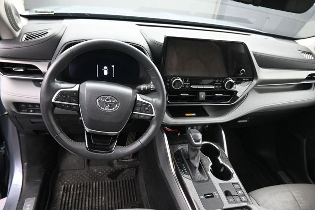 2024 Toyota Highlander Hybrid Limited