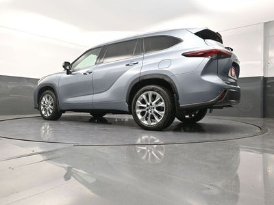 2024 Toyota Highlander Hybrid Limited