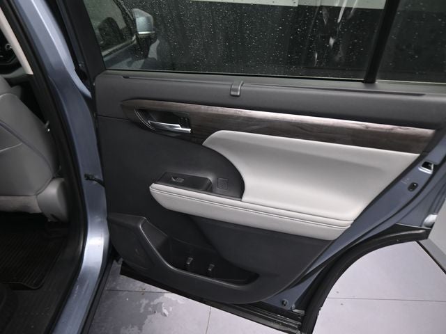 2020 Toyota Highlander Hybrid Limited