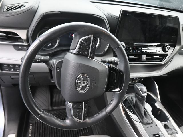 2020 Toyota Highlander Hybrid Limited