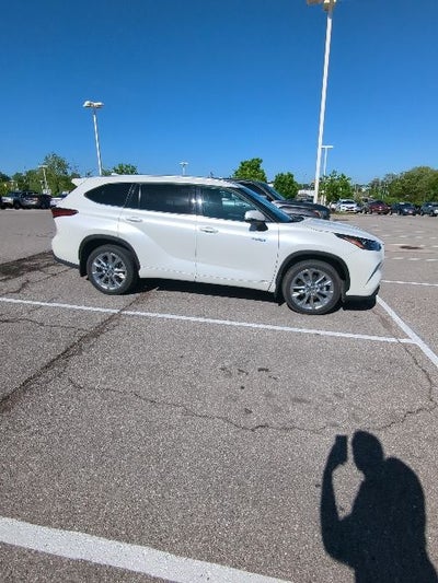 2021 Toyota Highlander Hybrid Limited