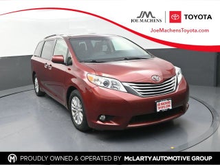2016 Toyota Sienna XLE 7 Passenger