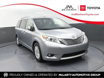 2015 Toyota Sienna XLE 7 Passenger