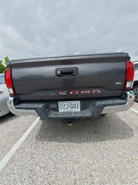 2018 Toyota Tacoma SR5 V6