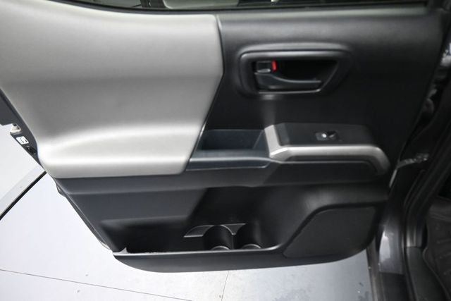 2018 Toyota Tacoma SR5 V6