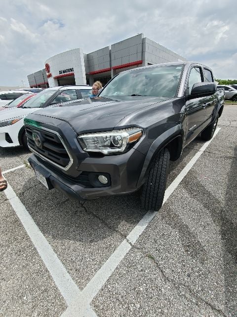 2018 Toyota Tacoma SR5 V6