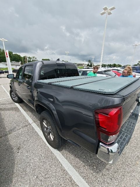 2018 Toyota Tacoma SR5 V6