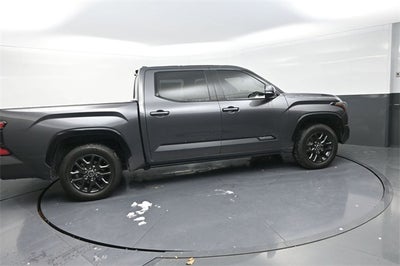 2022 Toyota Tundra Platinum