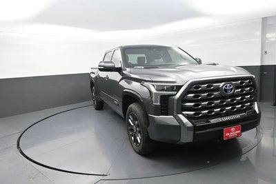 2024 Toyota Tundra Hybrid Platinum