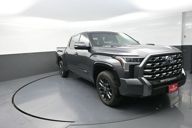 2024 Toyota Tundra Hybrid Platinum