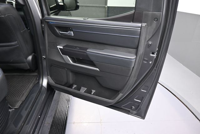 2024 Toyota Tundra Hybrid Platinum