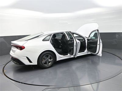 2023 Kia K5 LXS