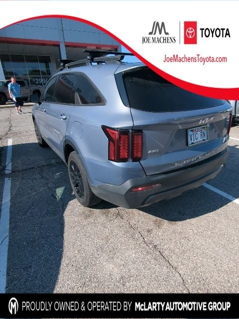 2022 Kia Sorento S