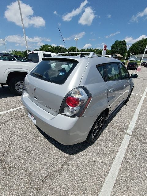 2009 Pontiac Vibe Base