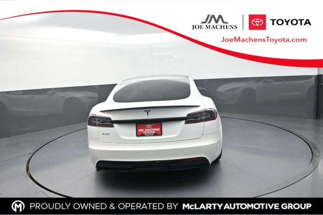 2022 Tesla Model S Base