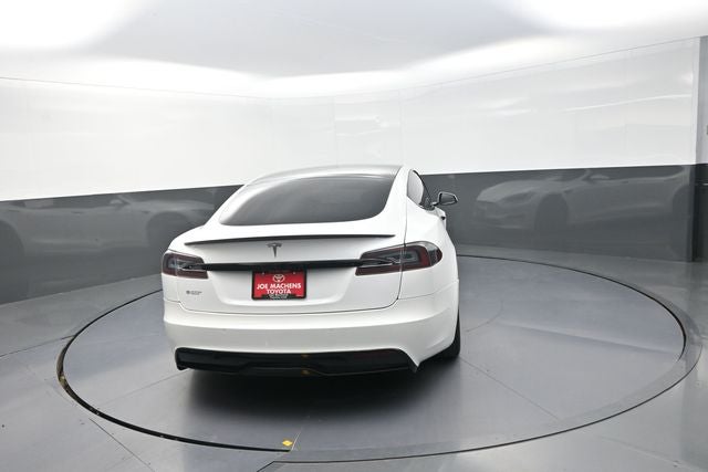 2022 Tesla Model S Base