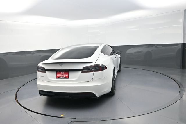 2022 Tesla Model S Base