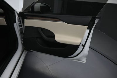 2022 Tesla Model S Base