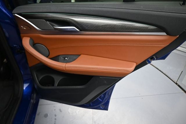 2025 BMW X4 M Base