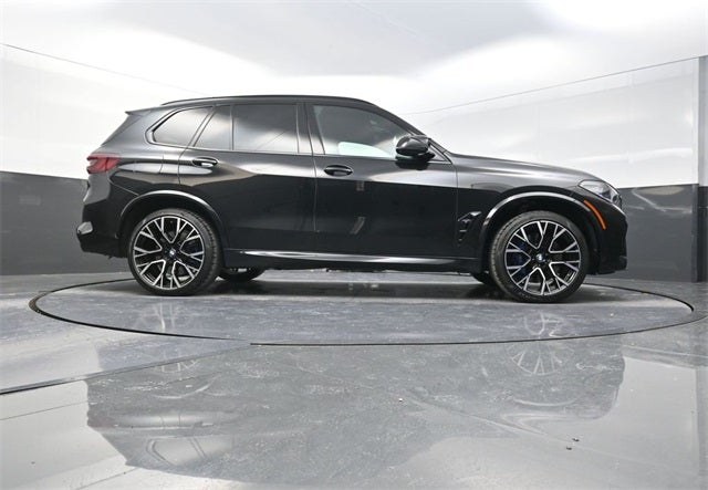 2022 BMW X5 M Competition