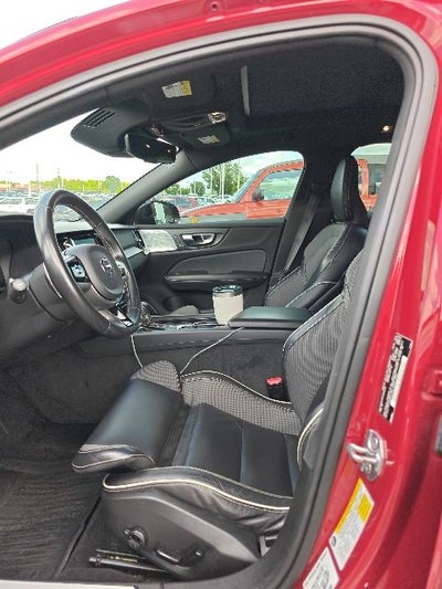 2019 Volvo S60 T6 R-Design