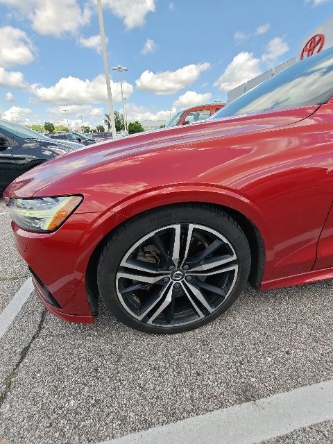 2019 Volvo S60 T6 R-Design